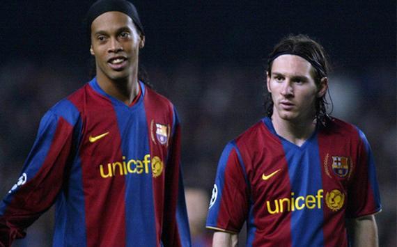 Le peu de temps de Ronaldinho rend Barcelone brillante